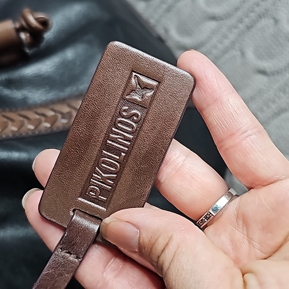 Pikolinos Drawstring Purse - Picture 3 of 12